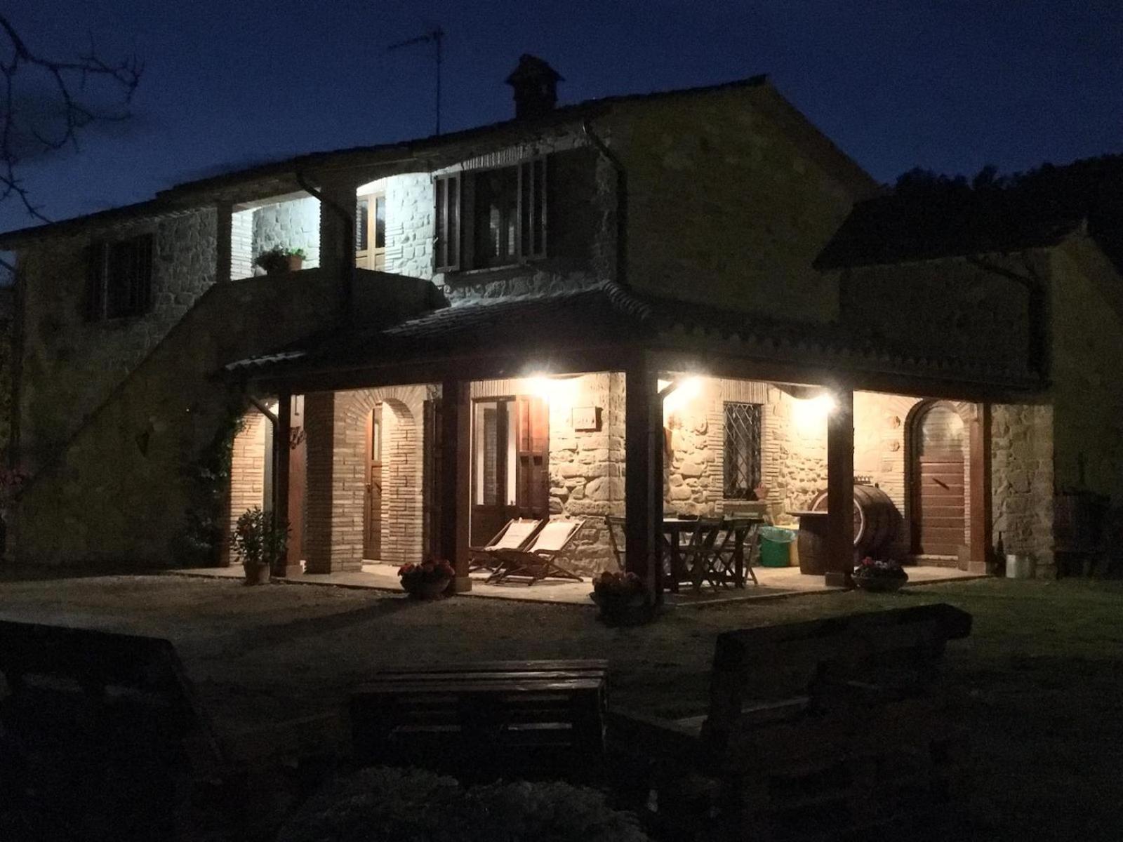 Agriturismo Casa Del Nonno Valfabbrica Exterior foto