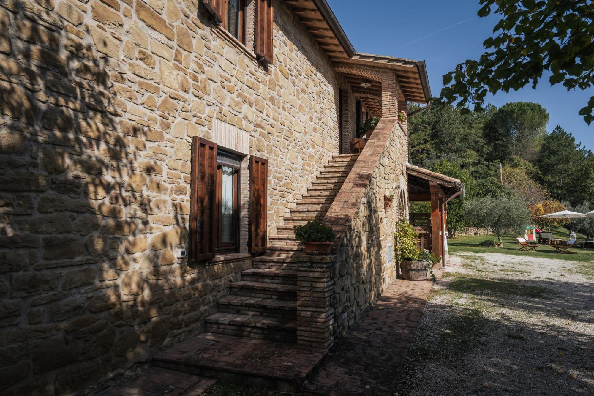 Agriturismo Casa Del Nonno Valfabbrica Exterior foto